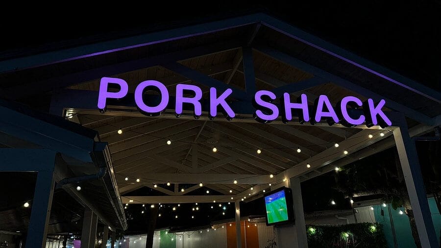 https://www.tripadvisor.com/Restaurant_Review-g147399-d5849054-Reviews-Pork_Shack-Providenciales_Turks_and_Caicos.html